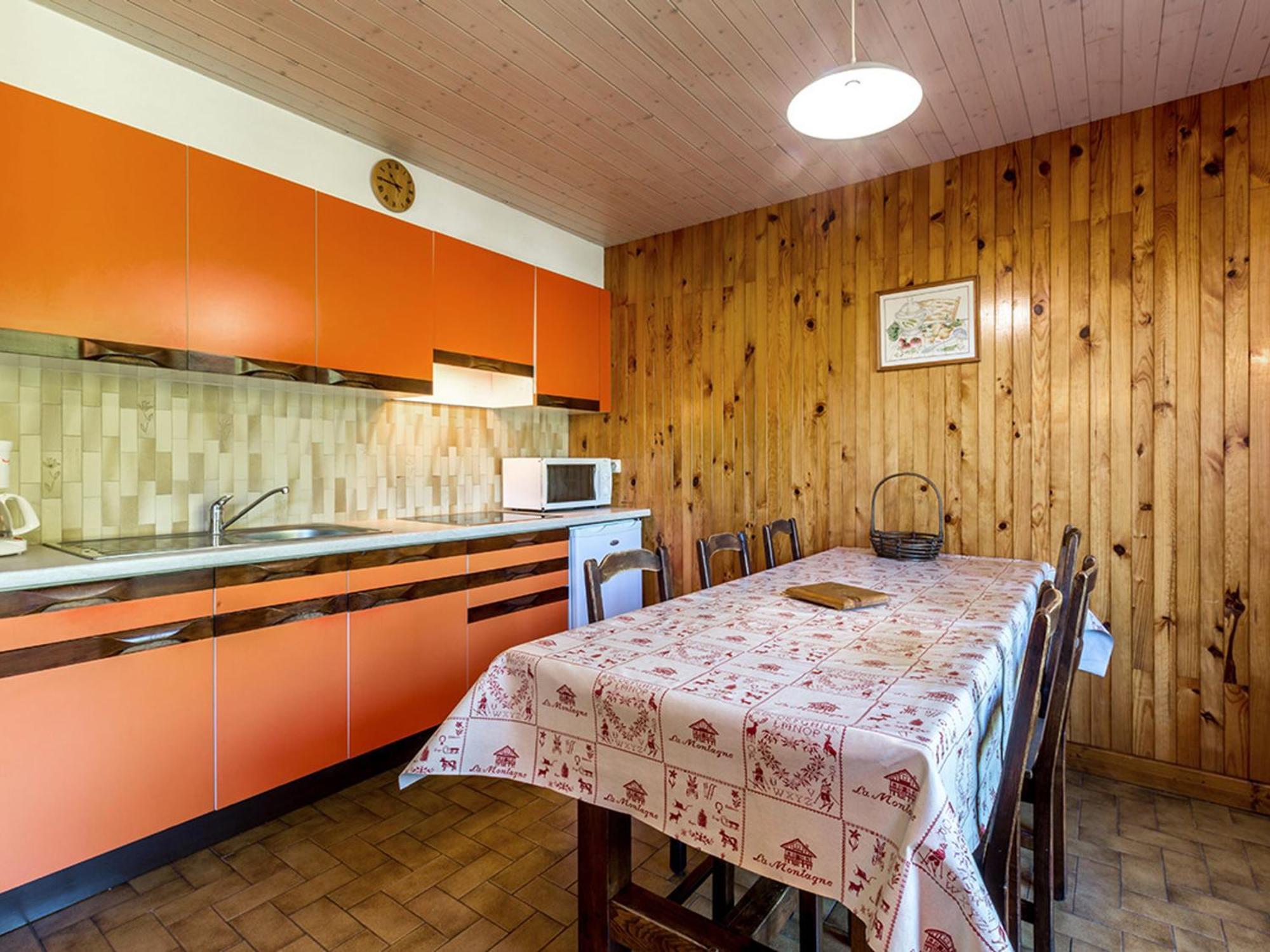 Rez De Chalet Calme Avec Terrasse - 2 Chambres, Proche Pistes A La Clusaz - Fr-1-437-10 Exterior foto